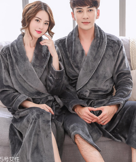 睡衣是貼身穿嗎？睡衣直接貼身穿嗎