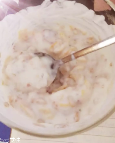 老酸奶怎么吃好吃？老酸奶推薦吃法