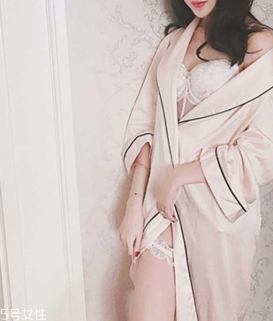 睡衣上的油漬怎么洗掉？睡衣油漬清洗方法