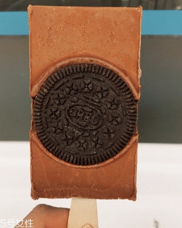 全家格蘭朵臻愛(ài)巧克力雪糕好吃嗎？全家?jiàn)W利奧雪糕味道