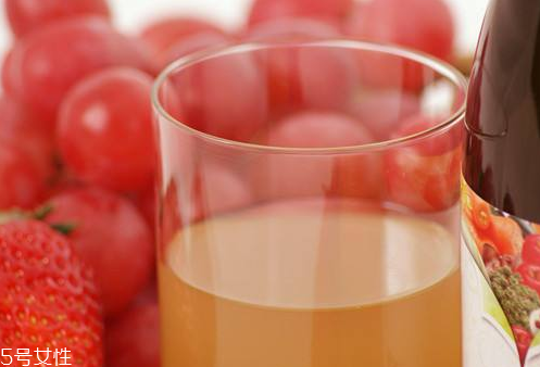 酵素能治便秘嗎？便秘喝酵素好嗎？