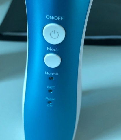 沖牙器和電動牙刷哪個好？沖牙器和電動牙刷對比