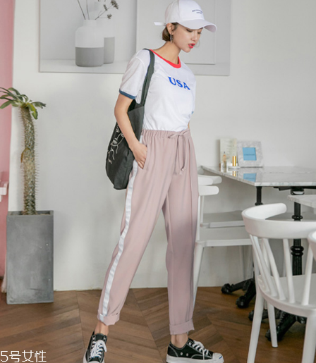 運(yùn)動(dòng)風(fēng)怎么搭配更時(shí)髦？運(yùn)動(dòng)風(fēng)搭配推薦