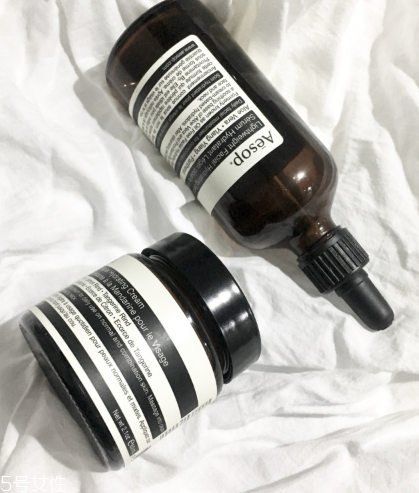 aesop伊索香芹籽精華和蜜柑水潤(rùn)乳霜適合膚質(zhì) aesop伊索香芹籽精華和蜜柑水潤(rùn)乳霜適合膚質(zhì)