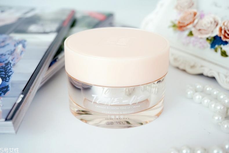 平價素顏霜哪個牌子好 適合16歲的平價素顏霜 平價素顏霜哪個牌子好 適合16歲的平價素顏霜