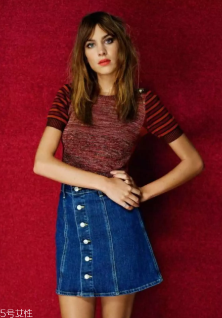 如何穿出高級感 鐘小姐教你高級感穿衣風(fēng) 如何穿出高級感 鐘小姐教你高級感穿衣風(fēng)