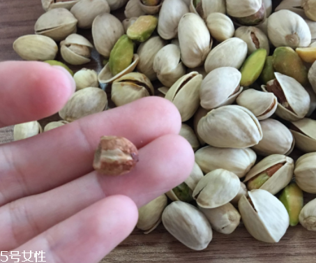 開心果會(huì)不會(huì)上火？上火能吃開心果嗎？