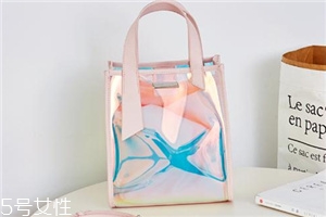 小ck鐳射包在哪里買？charles keith鐳射包在哪能買到