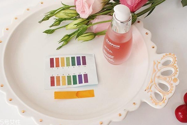 darphin多效舒緩精華液敏感肌能用嗎？油皮能用嗎？