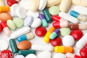 止痛藥會(huì)刺激胃嗎？止痛藥對(duì)胃有傷害嗎