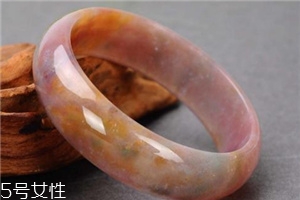 瑪瑙手鐲什么顏色好？瑪瑙手鐲顏色挑選方法