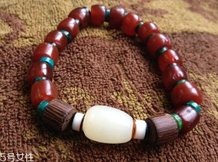 瑪瑙怎么分辨真假？瑪瑙真假辨別方法