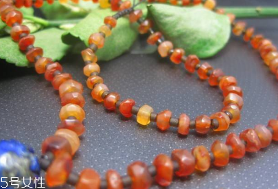 瑪瑙項鏈可以戴著洗澡嗎？瑪瑙項鏈能不能洗澡戴