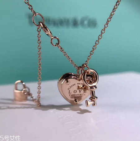 項(xiàng)鏈?zhǔn)屈S金還是k金好？項(xiàng)鏈選黃金還是k金