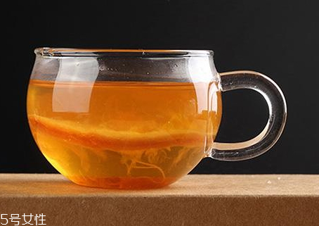 檸檬膏可以用開水泡嗎 檸檬膏要用熱水還是冷水沖 檸檬膏可以用開水泡嗎 檸檬膏要用熱水還是冷水沖