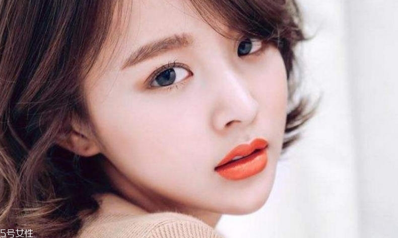 2018流行什么唇形 2018流行唇形盤點 2018流行什么唇形 2018流行唇形盤點