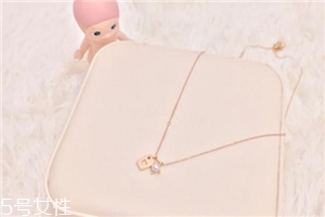 項(xiàng)鏈用火燒會(huì)發(fā)黑嗎？項(xiàng)鏈用火燒會(huì)不會(huì)變黑