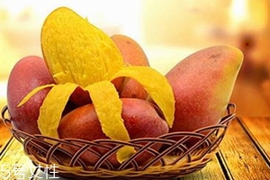 貴妃芒怎么切 貴妃芒的切法 貴妃芒怎么切 貴妃芒的切法