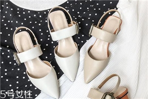 什么顏色涼鞋顯腳白？顯腳白的涼鞋顏色推薦