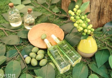 果本護(hù)膚品多少錢一套 果本是哪個(gè)國家的品牌 果本護(hù)膚品多少錢一套 果本是哪個(gè)國家的品牌