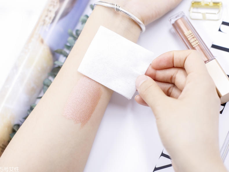 milani金屬唇釉怎么樣 milani金屬唇釉防水嗎 milani金屬唇釉怎么樣 milani金屬唇釉防水嗎