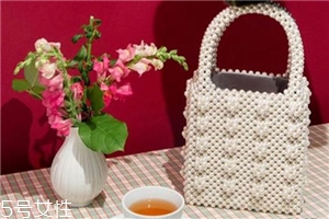 shrimps珍珠包多少錢？shrimps珍珠包包價格