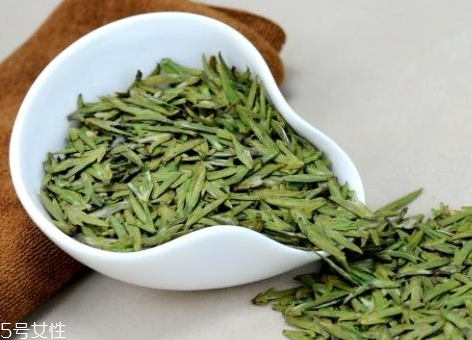 烏牛早茶多少錢(qián)一斤 烏牛早茶怎么挑選 烏牛早茶多少錢(qián)一斤 烏牛早茶怎么挑選