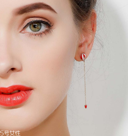 little joys熱氣球耳釘多少錢？little joys熱氣球不對稱耳釘價(jià)格