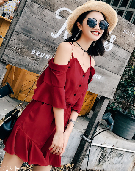 2018夏天流行什么連體褲？夏天最火的連體褲款式