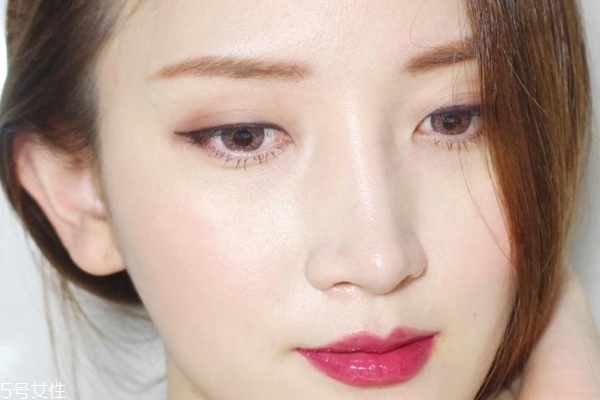 佛系梅子妝怎么化 清新梅子妝教程 佛系梅子妝怎么化 清新梅子妝教程