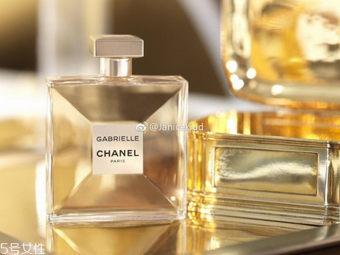 香奈兒嘉柏麗香水好聞嗎 香奈兒嘉柏麗香水價格 香奈兒嘉柏麗香水好聞嗎 香奈兒嘉柏麗香水價格