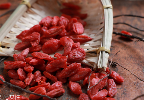 枸杞是大的好還是小的好？枸杞買大還是買??？