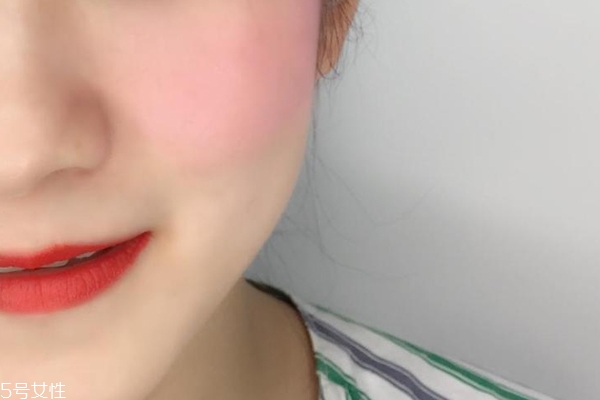 milani腮紅10號(hào)適合黃皮嗎 米蘭妮10號(hào)色試色 milani腮紅10號(hào)適合黃皮嗎 米蘭妮10號(hào)色試色