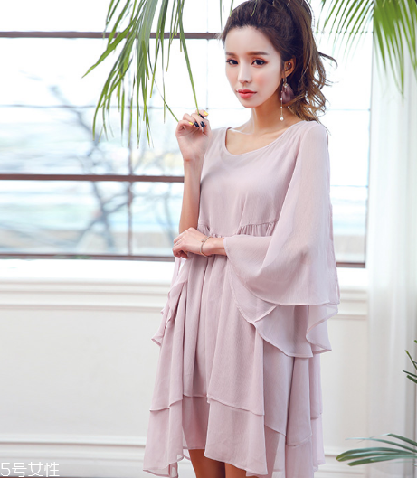 2018夏天流行什么顏色？2018夏天最火的衣服顏色