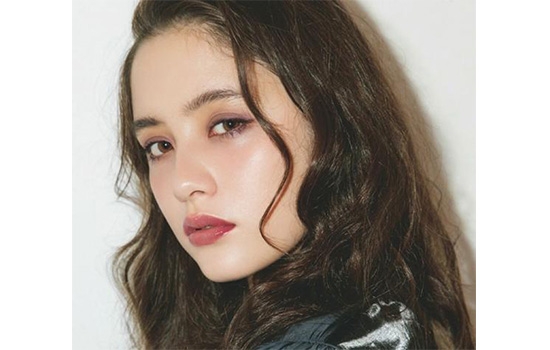 夜店眼妝教程圖片 紫色系眼妝畫法步驟教程 夜店眼妝教程圖片 紫色系眼妝畫法步驟教程