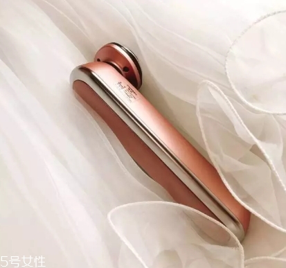 雅萌射頻美容儀怎么樣？雅萌Bloom射頻美容儀效果評(píng)測