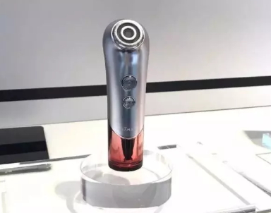 雅萌射頻美容儀防水嗎？雅萌Bloom射頻美容儀可以水洗嗎