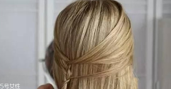 美人魚編發(fā)怎么自己編 美人魚自己編發(fā)教程 美人魚編發(fā)怎么自己編 美人魚自己編發(fā)教程