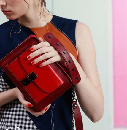 peco包包大概多少錢？peco包包價格