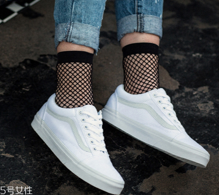 今年流行什么顏色帆布鞋？帆布鞋顏色推薦