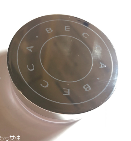 becca水散粉適合干皮嗎 becca2018新款保濕定妝散粉 becca水散粉適合干皮嗎 becca2018新款保濕定妝散粉