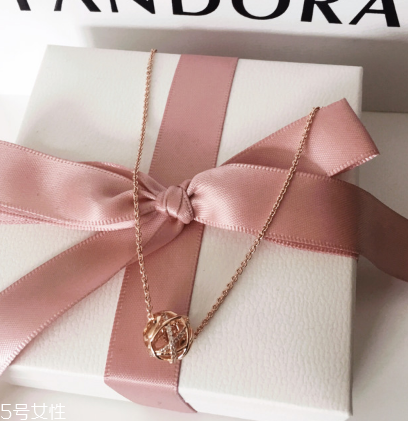 潘多拉玫瑰金鏤空銀河多少錢？潘多拉鏤空銀河項鏈價格