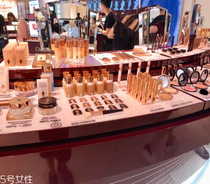ct粉餅怎么樣 charlotte tilbury熱門產(chǎn)品價格 ct粉餅怎么樣 charlotte tilbury熱門產(chǎn)品價格