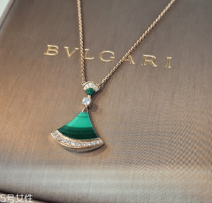 寶格麗扇子項(xiàng)鏈多少錢？寶格麗小扇子項(xiàng)鏈價(jià)格