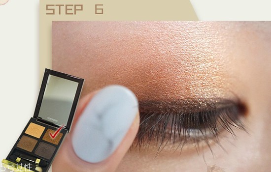 金色眼妝怎么畫(huà)好看 夏日混血妝妝容教程圖解
