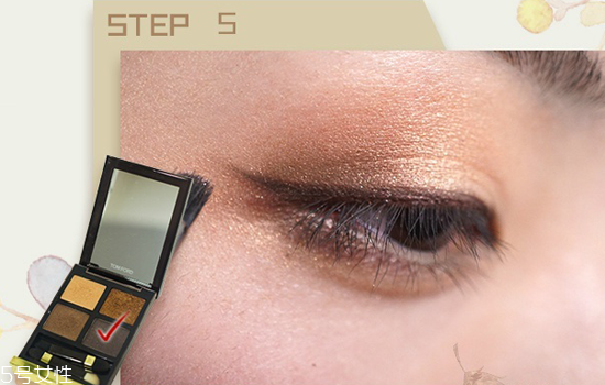 金色眼妝怎么畫(huà)好看 夏日混血妝妝容教程圖解