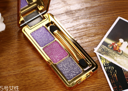 夜店眼妝教程圖片 紫色系眼妝畫法步驟教程 夜店眼妝教程圖片 紫色系眼妝畫法步驟教程