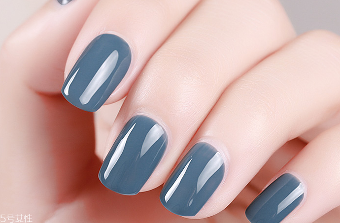霧霾藍(lán)指甲圖片 霧霾藍(lán)美甲樣式大全 霧霾藍(lán)指甲圖片 霧霾藍(lán)美甲樣式大全