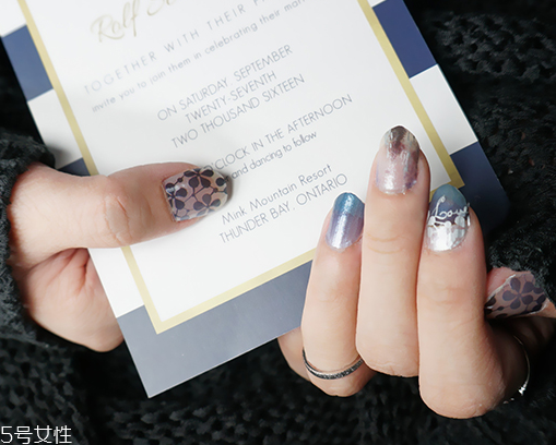 霧霾藍(lán)指甲圖片 霧霾藍(lán)美甲樣式大全 霧霾藍(lán)指甲圖片 霧霾藍(lán)美甲樣式大全