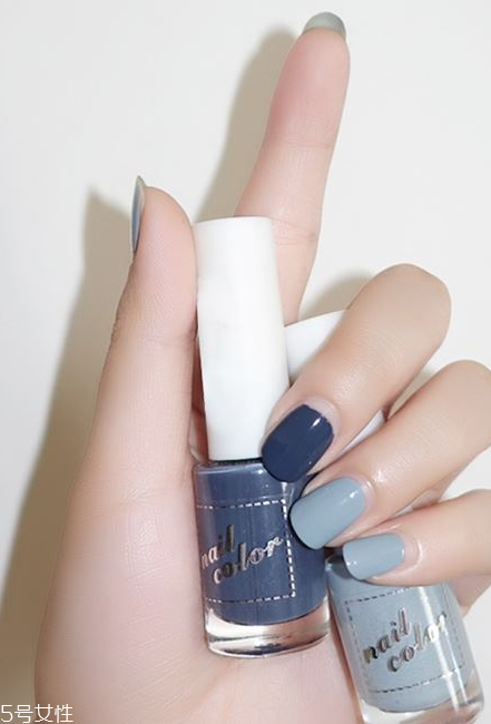 霧霾藍(lán)指甲圖片 霧霾藍(lán)美甲樣式大全 霧霾藍(lán)指甲圖片 霧霾藍(lán)美甲樣式大全